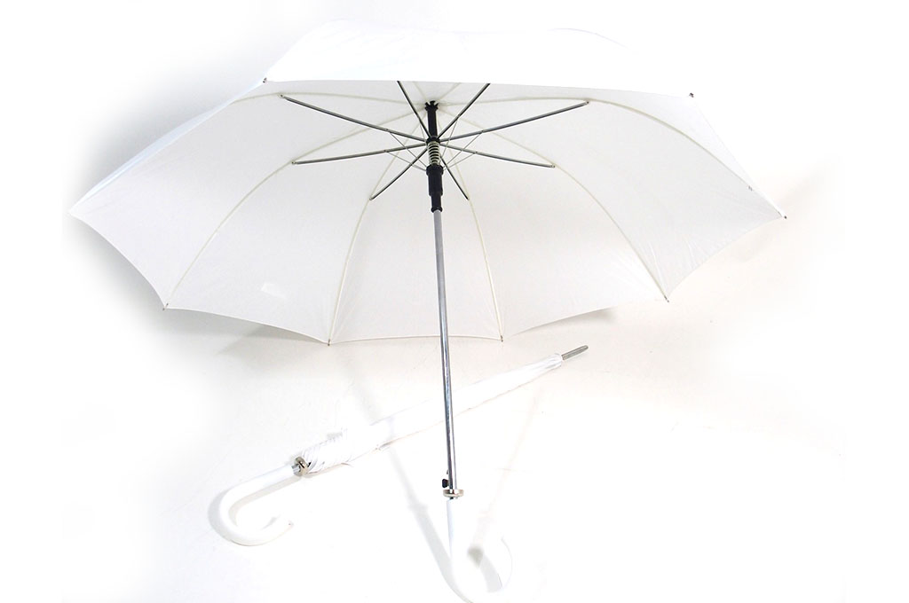 ombrello grande bianco
